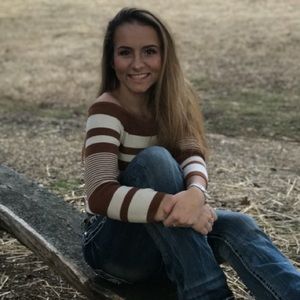 Meet your Posher, Madison